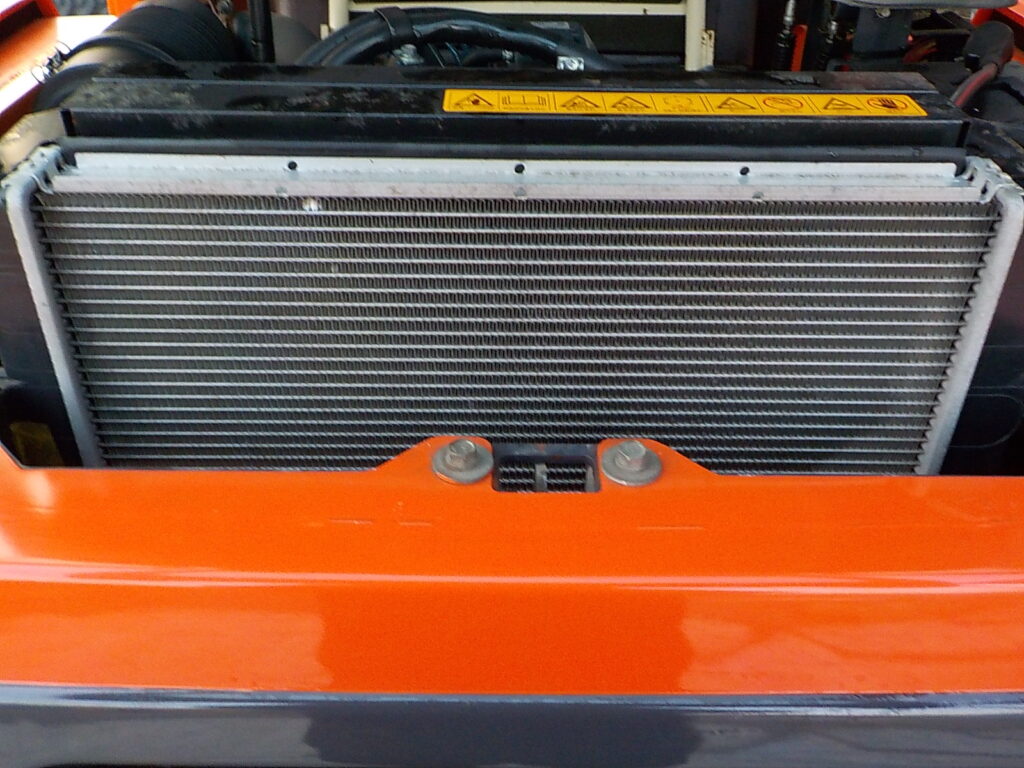 平成26年　クボタ　ホイールローダー　R430Z　★0.4立米◆バケット幅157㎝★使用時間約850HR★