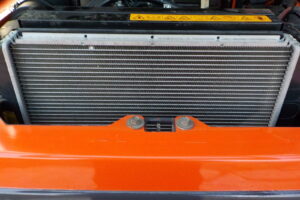 サムネイル: 平成26年　クボタ　ホイールローダー　R430Z　★0.4立米◆バケット幅157㎝★使用時間約850HR★