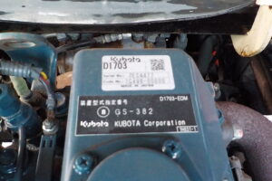 サムネイル: 平成26年　クボタ　ホイールローダー　R430Z　★0.4立米◆バケット幅157㎝★使用時間約850HR★