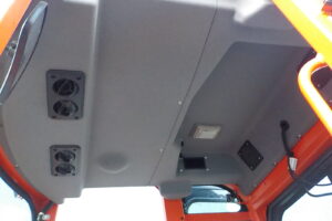 サムネイル: 平成26年　クボタ　ホイールローダー　R430Z　★0.4立米◆バケット幅157㎝★使用時間約850HR★