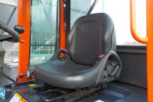 サムネイル: 平成26年　クボタ　ホイールローダー　R430Z　★0.4立米◆バケット幅157㎝★使用時間約850HR★