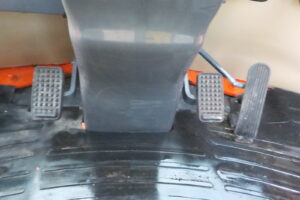 サムネイル: 平成26年　クボタ　ホイールローダー　R430Z　★0.4立米◆バケット幅157㎝★使用時間約850HR★