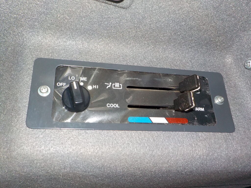 平成26年　クボタ　ホイールローダー　R430Z　★0.4立米◆バケット幅157㎝★使用時間約850HR★