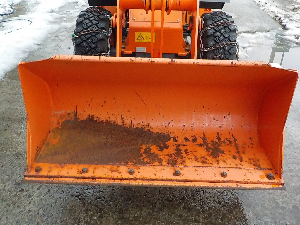 平成26年　日立　ホイールローダー　ZW20　★0.3立米★タイヤチェーン４本★使用時間約320HR★