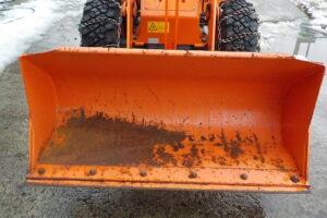 サムネイル: 平成26年　日立　ホイールローダー　ZW20　★0.3立米★タイヤチェーン４本★使用時間約320HR★