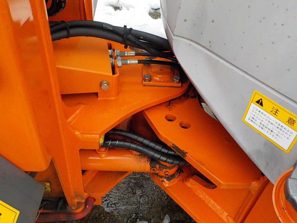 平成26年　日立　ホイールローダー　ZW20　★0.3立米★タイヤチェーン４本★使用時間約320HR★