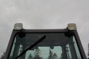 サムネイル: 平成26年　日立　ホイールローダー　ZW20　★0.3立米★タイヤチェーン４本★使用時間約320HR★