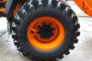 サムネイル: 平成２７年　日立　ホイールローダー　ZW80-5B