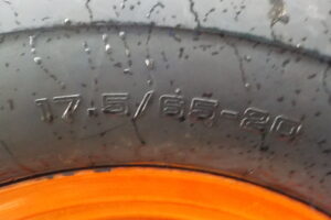 サムネイル: 平成２７年　日立　ホイールローダー　ZW80-5B