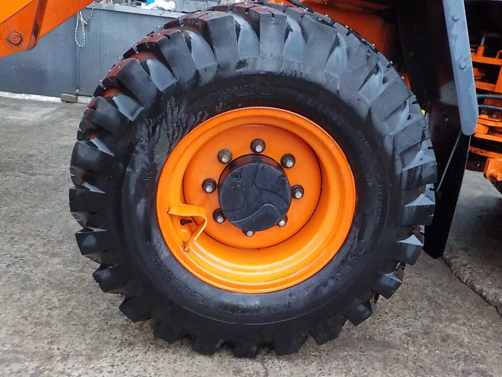 平成２７年　日立　ホイールローダー　ZW80-5B