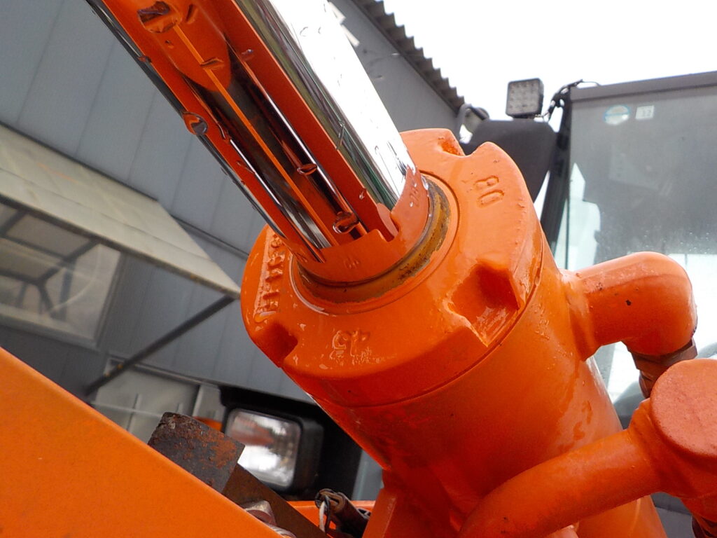 平成２７年　日立　ホイールローダー　ZW80-5B