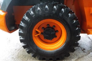 サムネイル: 平成２７年　日立　ホイールローダー　ZW80-5B