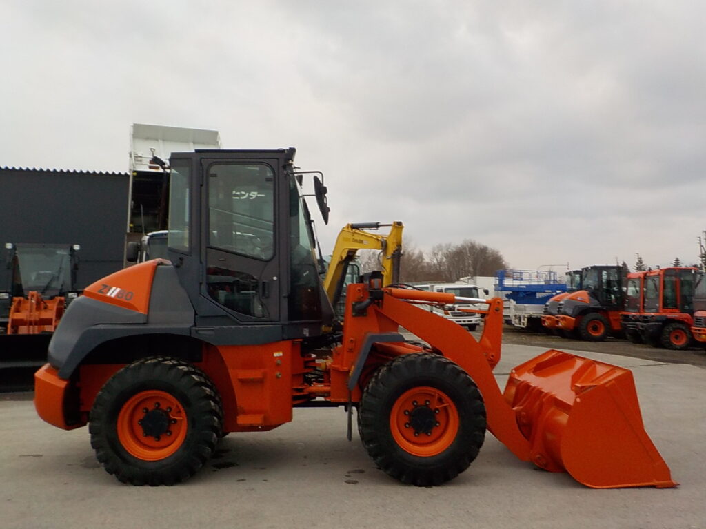 平成２７年　日立　ホイールローダー　ZW80-5B