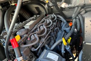 サムネイル: 令和７年　日立　ZW80S-5B　2025年モデル　0.9立米　ｽﾉｰｽﾊﾟｲｸ・ﾗｲﾄﾞｺﾝﾄﾛｰﾙ・ﾀﾞﾌﾞﾙﾋｰﾀｰ仕様（車検令和9年11月）