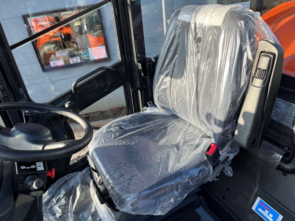 令和７年　日立　ZW80S-5B　2025年モデル　0.9立米　ｽﾉｰｽﾊﾟｲｸ・ﾗｲﾄﾞｺﾝﾄﾛｰﾙ・ﾀﾞﾌﾞﾙﾋｰﾀｰ仕様（車検令和9年11月）