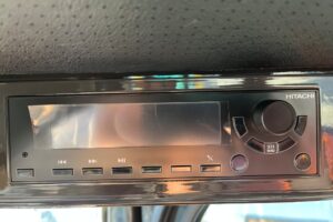 サムネイル: 令和７年　日立　ZW80S-5B　2025年モデル　0.9立米　ｽﾉｰｽﾊﾟｲｸ・ﾗｲﾄﾞｺﾝﾄﾛｰﾙ・ﾀﾞﾌﾞﾙﾋｰﾀｰ仕様（車検令和9年11月）