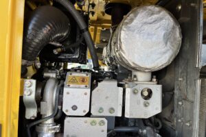 サムネイル: 平成29年　コマツ　WA100-7Y　ﾜﾝﾀｯﾁ式ｽﾉｳﾌﾟﾗｳ・ｽﾉｰｽﾊﾟｲｸﾀｲﾔ・Wｷｬﾋﾞﾝ・ｴｱｺﾝ　1.3立米（車検令和９年９月）