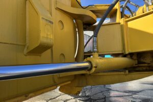 サムネイル: 平成29年　コマツ　WA100-7Y　ﾜﾝﾀｯﾁ式ｽﾉｳﾌﾟﾗｳ・ｽﾉｰｽﾊﾟｲｸﾀｲﾔ・Wｷｬﾋﾞﾝ・ｴｱｺﾝ　1.3立米（車検令和９年９月）