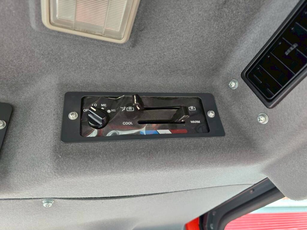 平成26年　クボタ　R530Z　0.5立米　盗難防止装置付★使用時間371時間！★