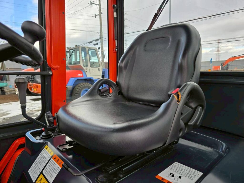 平成26年　クボタ　R530Z　0.5立米　盗難防止装置付★使用時間371時間！★