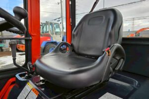 サムネイル: 平成26年　クボタ　R530Z　0.5立米　盗難防止装置付★使用時間371時間！★