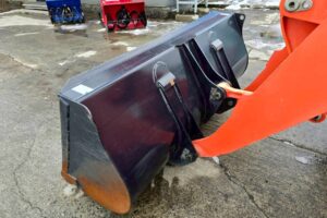 サムネイル: 平成26年　クボタ　R530Z　0.5立米　盗難防止装置付★使用時間371時間！★