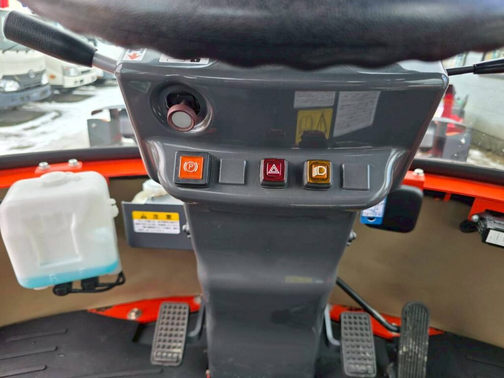 平成26年　クボタ　R530Z　0.5立米　盗難防止装置付★使用時間371時間！★