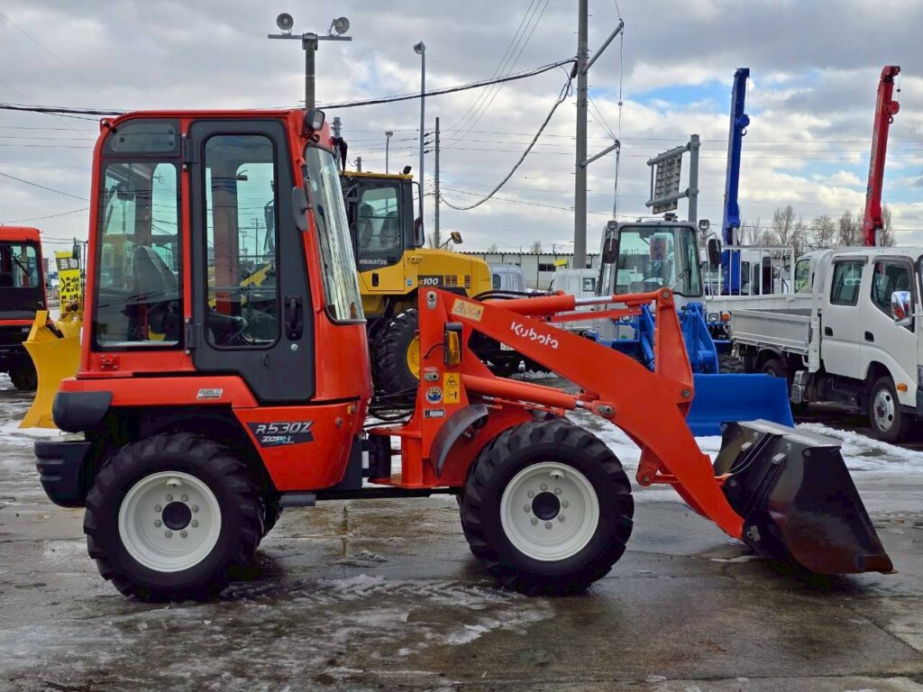 平成26年　クボタ　R530Z　0.5立米　盗難防止装置付★使用時間371時間！★