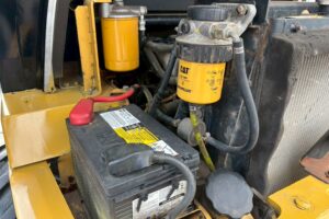 サムネイル: 平成18年　CAT　901B　0.4㎥　全塗装済！