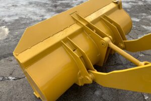 サムネイル: 平成18年　CAT　901B　0.4㎥　全塗装済！