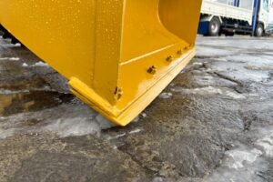 サムネイル: 平成18年　CAT　901B　0.4㎥　全塗装済！