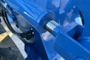 サムネイル: H18　日立　ホイールローダ　LX50