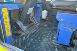 サムネイル: H18　日立　ホイールローダ　LX50