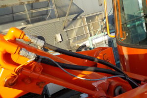 サムネイル: 平成25年式　クボタ　ホイールローダー　R430Z　★0.4立米★バケット幅158㎝★使用時間約960HR★