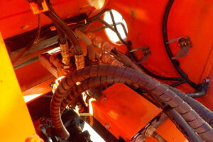 サムネイル: 平成25年式　クボタ　ホイールローダー　R430Z　★0.4立米★バケット幅158㎝★使用時間約960HR★