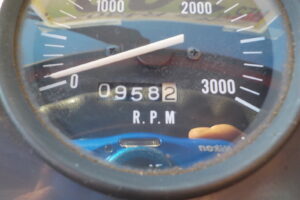 サムネイル: 平成25年式　クボタ　ホイールローダー　R430Z　★0.4立米★バケット幅158㎝★使用時間約960HR★