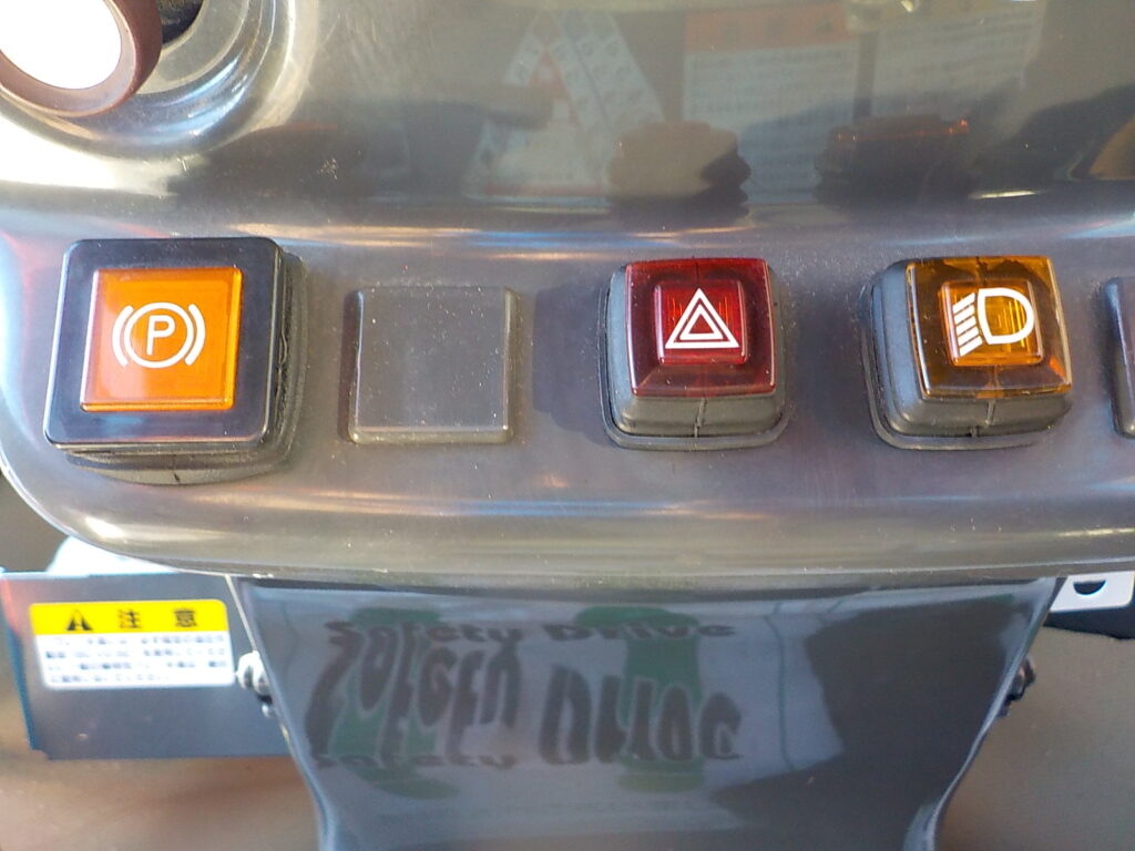 平成25年式　クボタ　ホイールローダー　R430Z　★0.4立米★バケット幅158㎝★使用時間約960HR★