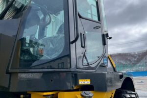 サムネイル: 【★北見店★】令和２年式　日立　ホイールローダ　ZW80-5B　◆札幌・江別・旭川・北見・釧路どこでも全国対応可能です！◆