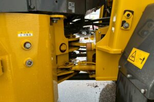 サムネイル: 【★北見店★】令和２年式　日立　ホイールローダ　ZW80-5B　◆札幌・江別・旭川・北見・釧路どこでも全国対応可能です！◆