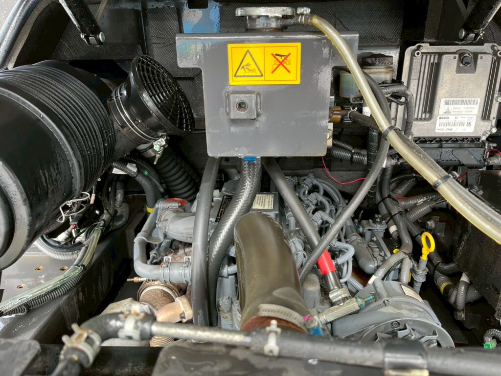 【★北見店★】令和２年式　日立　ホイールローダ　ZW80-5B　◆札幌・江別・旭川・北見・釧路どこでも全国対応可能です！◆