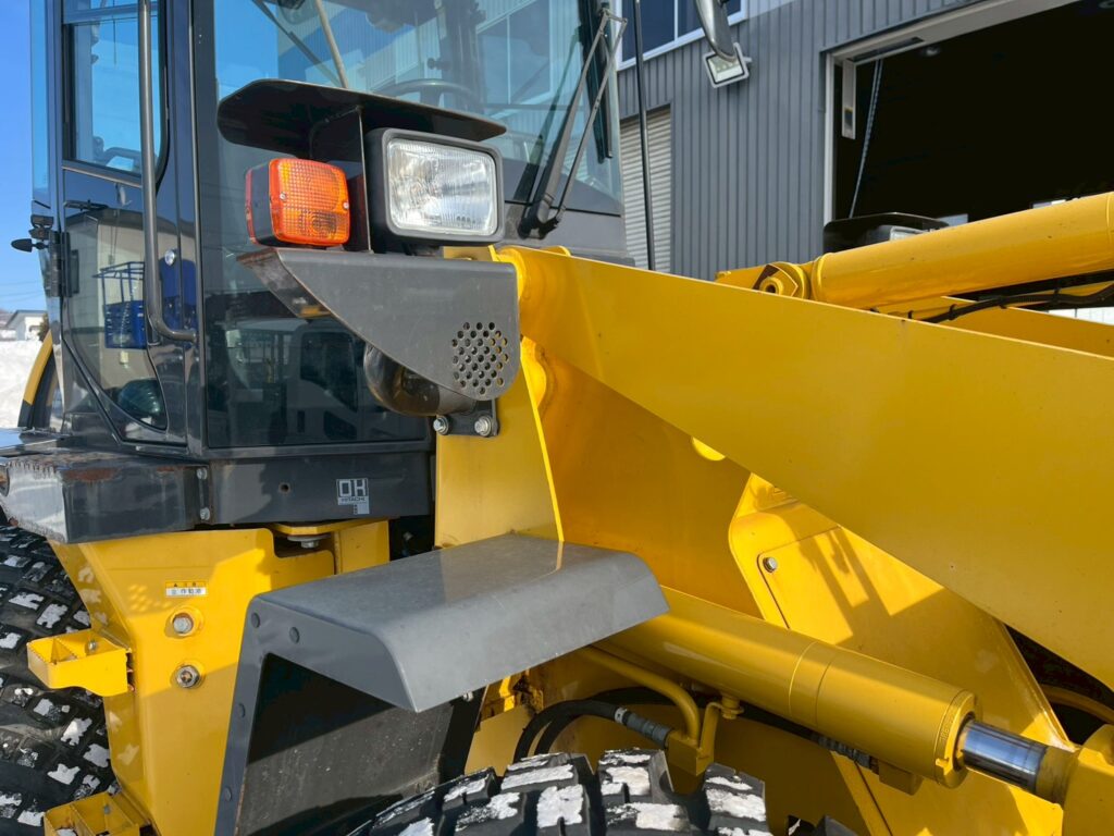 令和２年式日立ホイールローダZW80-5B