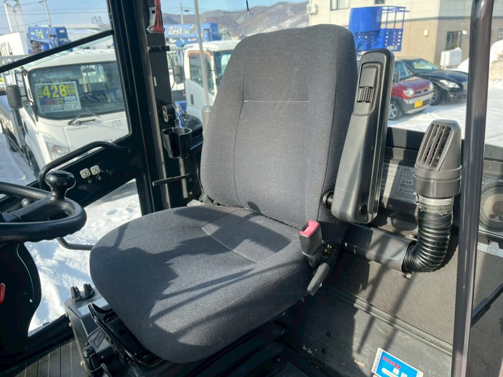 令和２年式日立ホイールローダZW80-5B