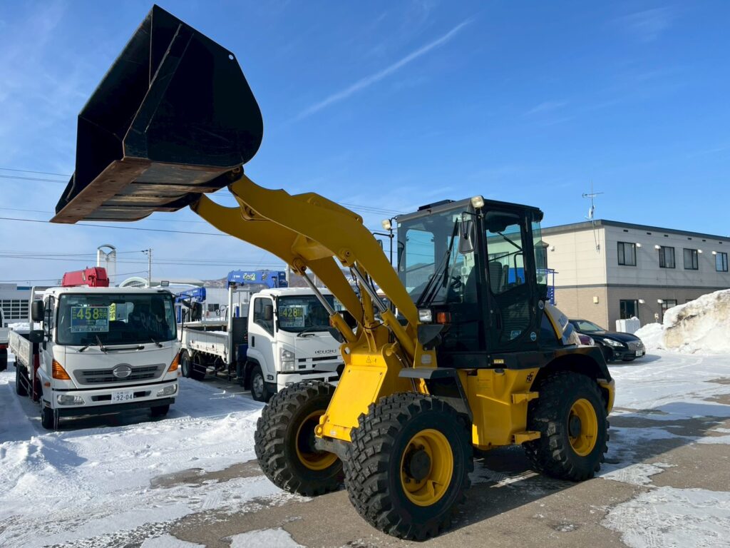 令和２年式日立ホイールローダZW80-5B