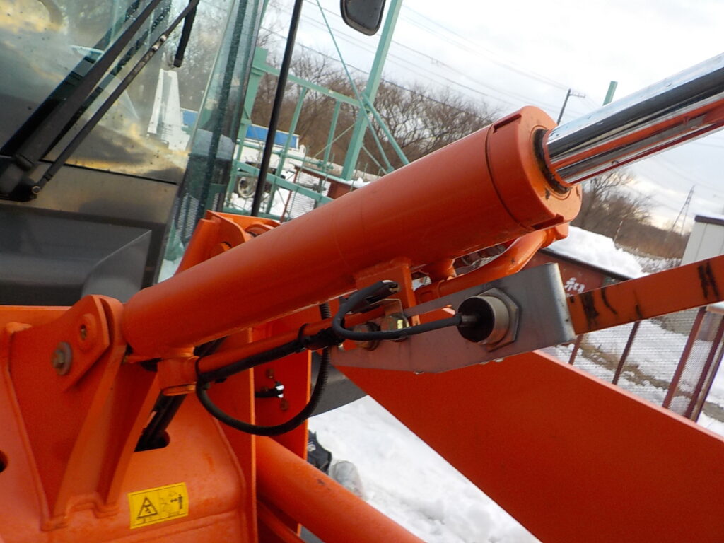 平成28年　日立　ホイールローダー　ZW30-5B　★0.4立米★バケット幅157㎝★使用時間約750HR★