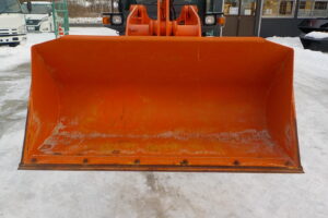 サムネイル: 平成28年　日立　ホイールローダー　ZW30-5B　★0.4立米★バケット幅157㎝★使用時間約750HR★