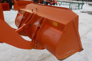 サムネイル: 平成28年　日立　ホイールローダー　ZW30-5B　★0.4立米★バケット幅157㎝★使用時間約750HR★