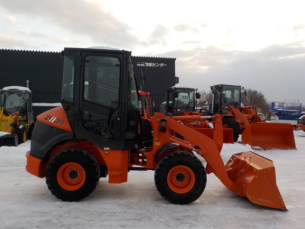 平成28年　日立　ホイールローダー　ZW30-5B　★0.4立米★バケット幅157㎝★使用時間約750HR★