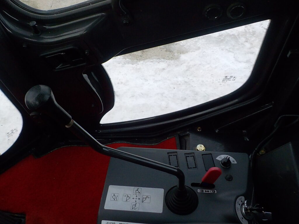 平成28年　日立　ホイールローダー　ZW30-5B　★0.4立米★バケット幅157㎝★使用時間約750HR★