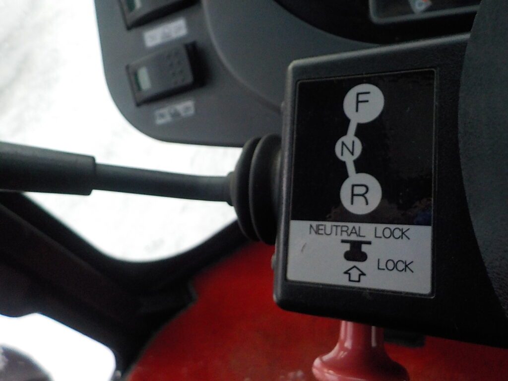 平成28年　日立　ホイールローダー　ZW30-5B　★0.4立米★バケット幅157㎝★使用時間約750HR★