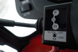 サムネイル: 平成28年　日立　ホイールローダー　ZW30-5B　★0.4立米★バケット幅157㎝★使用時間約750HR★